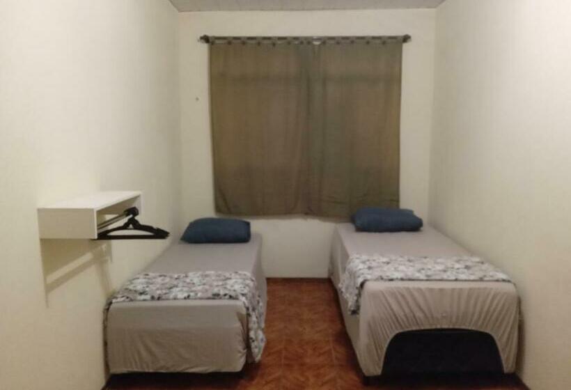 غرفة قياسية حمام مشترك, Pousada Alvinópolis