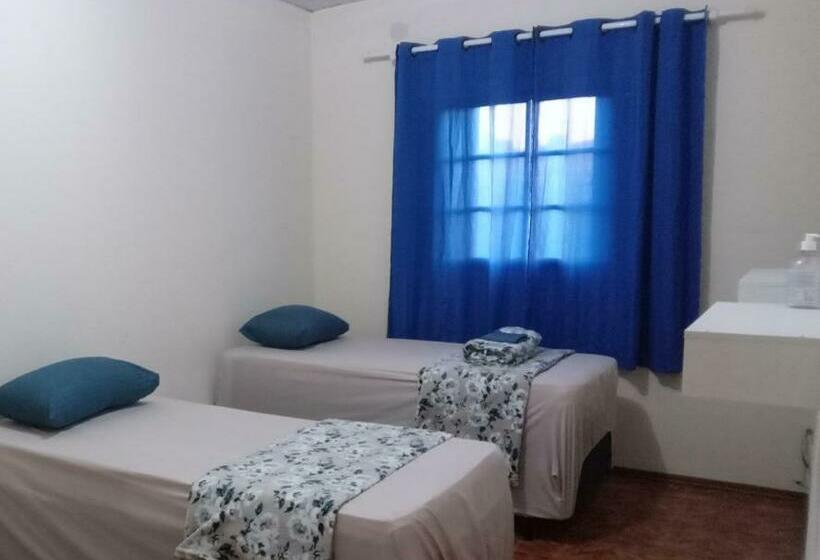 غرفة قياسية حمام مشترك, Pousada Alvinópolis