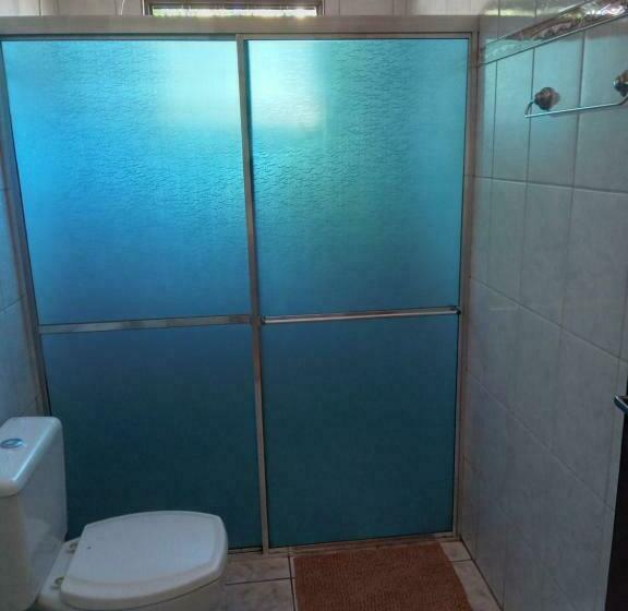 غرفة قياسية حمام مشترك, Pousada Alvinópolis