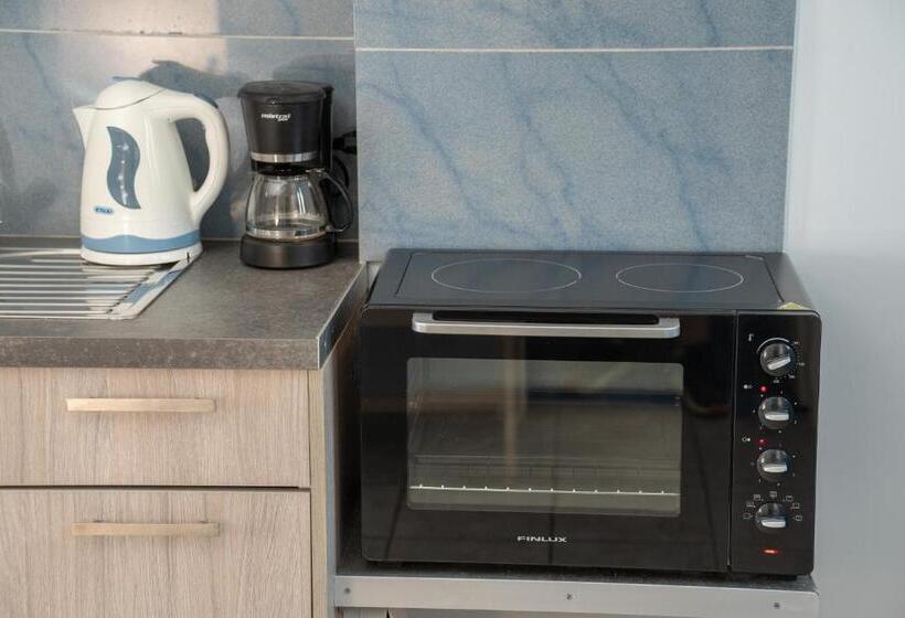 스탠다드 스튜디오 바다 전망, Agnanti Studios