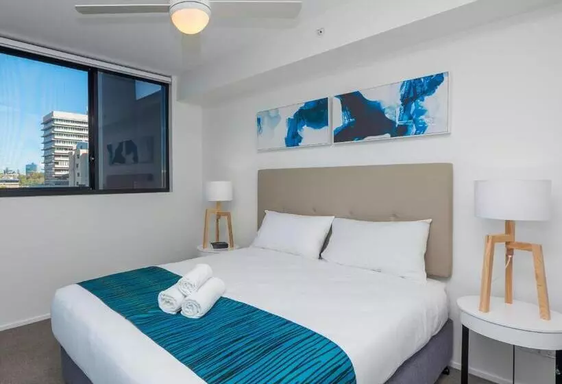 2 Bedroom Apartment with Balcony