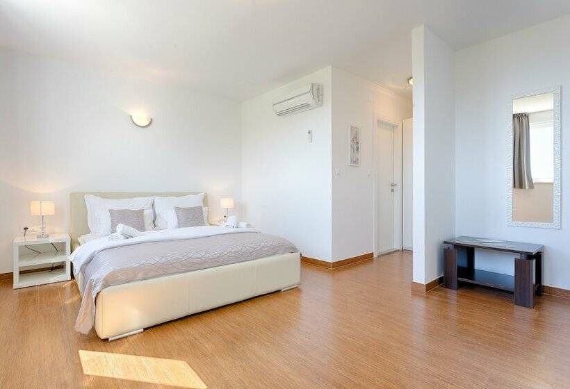 带海景的标准房, Adriatic Queen Rooms & Apartments