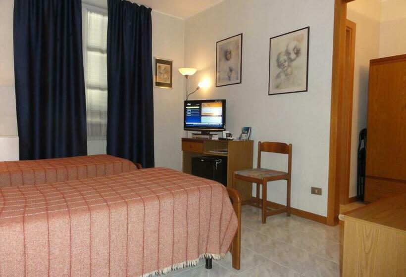 Номер Стандарт, Albergo Ristorante Grigna