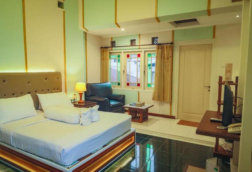 デラックスルーム, Family Hotel Gradia 2