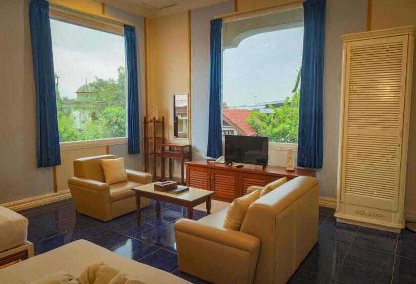 Трехместный Номер Deluxe, Family Hotel Gradia 2