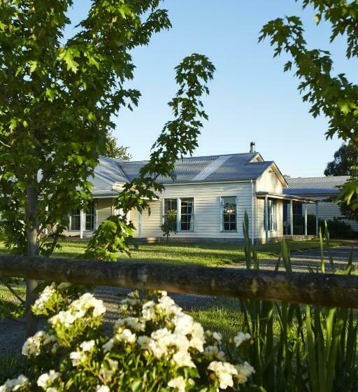 Camera Standard, Grampians View B&b