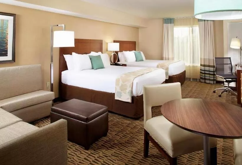 身障者適用スイートルーム, Hawthorn Suites By Wyndham Wheeling At The Highlands