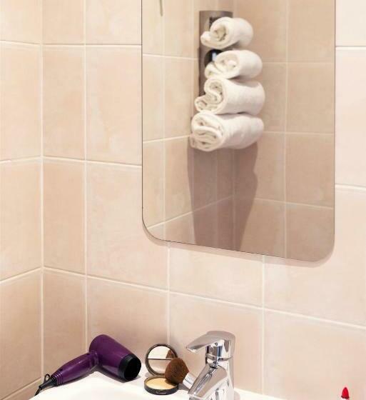 اتاق استاندارد یک نفره, Le Saint Germain