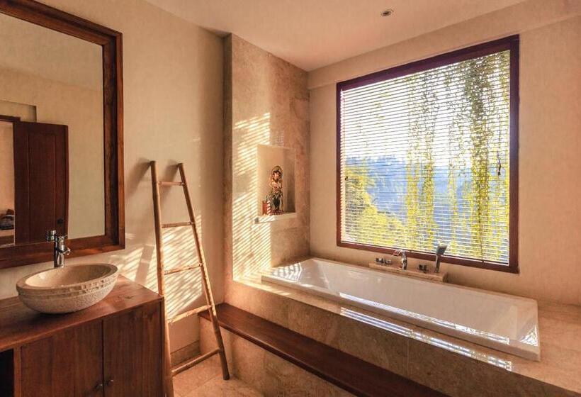 デラックススイート, Jannata Resort And Spa