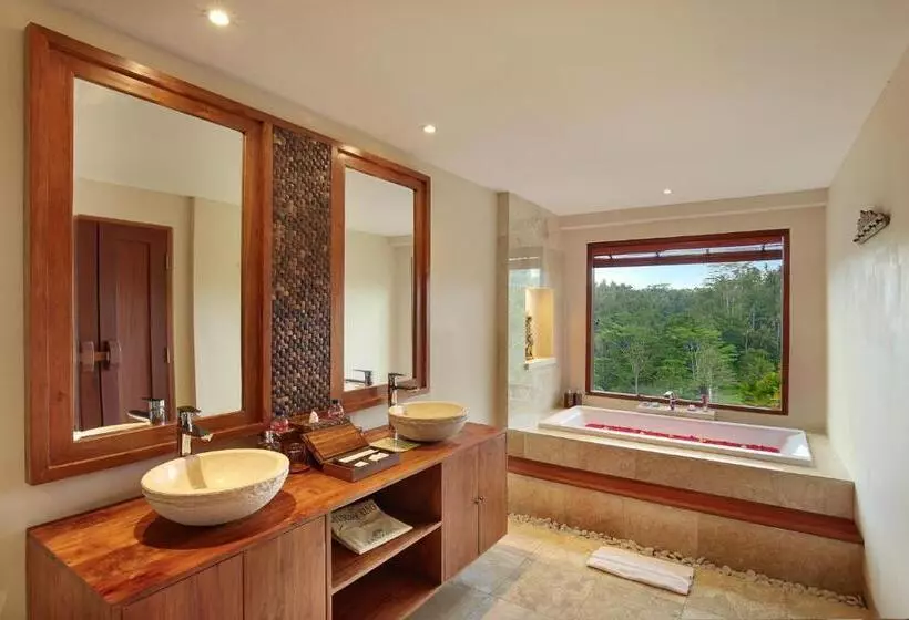 デラックススイート, Jannata Resort And Spa