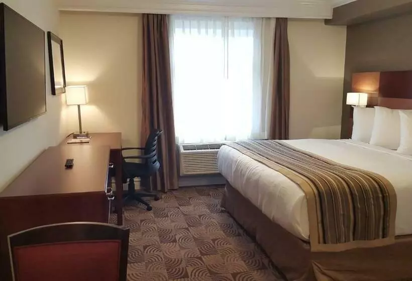 ジュニアスイート, Kindersley Inn