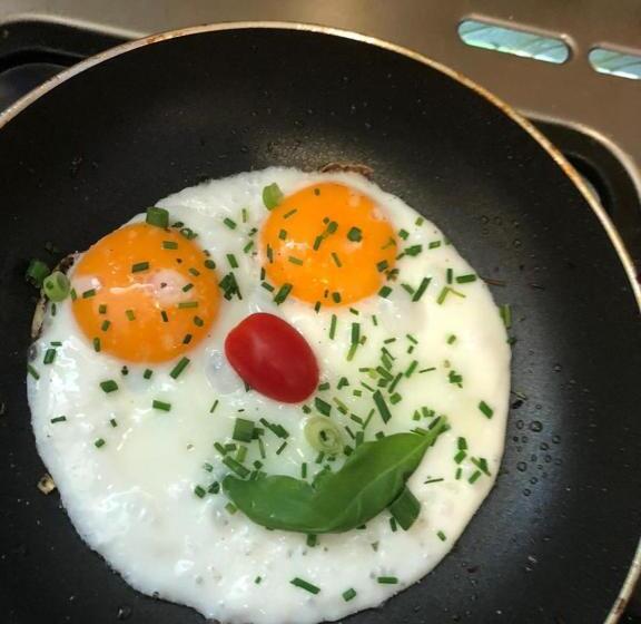 低层单卧公寓, Krabatresidenz   Apartmenthaus