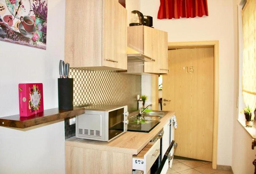 Апартаменты 1 Спальня Нижний Этаж, Krabatresidenz   Apartmenthaus