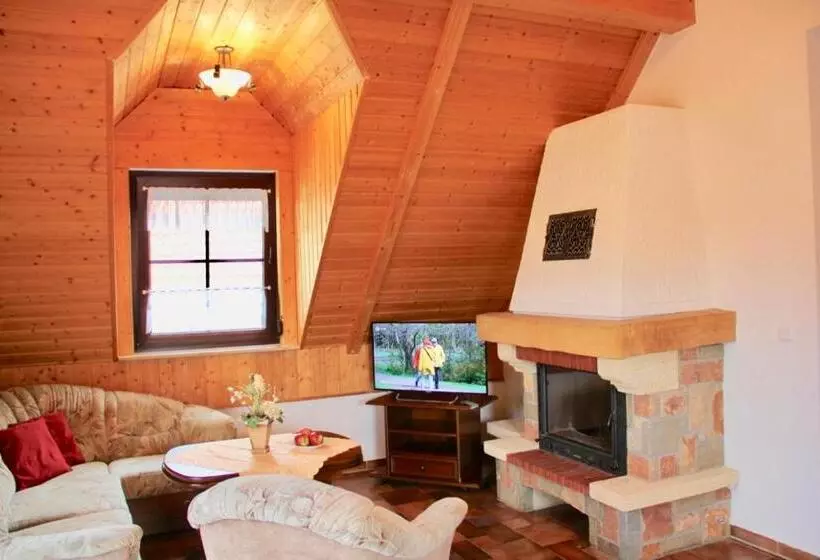 آپارتمان 1 خوابه با بالکن, Krabatresidenz   Apartmenthaus