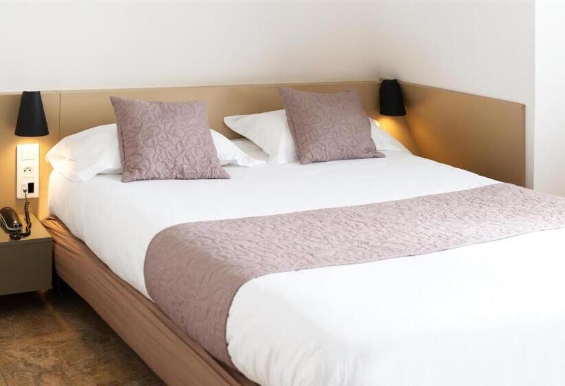 اتاق سوپریور, Le Saint Germain