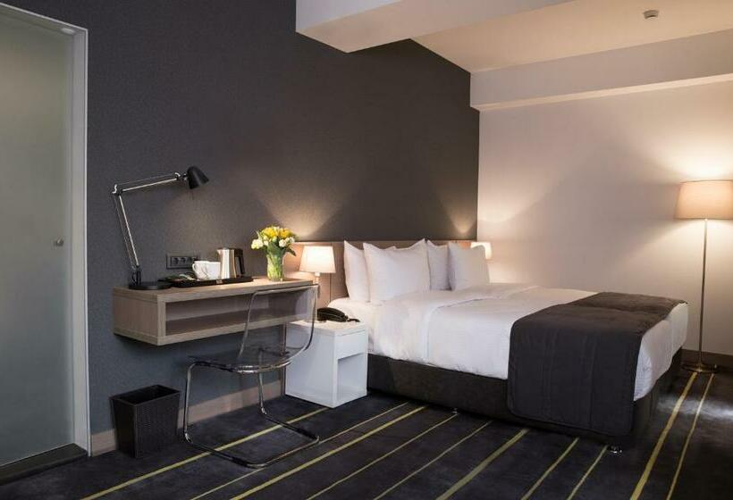 디럭스 룸, Nova Hotel Yerevan