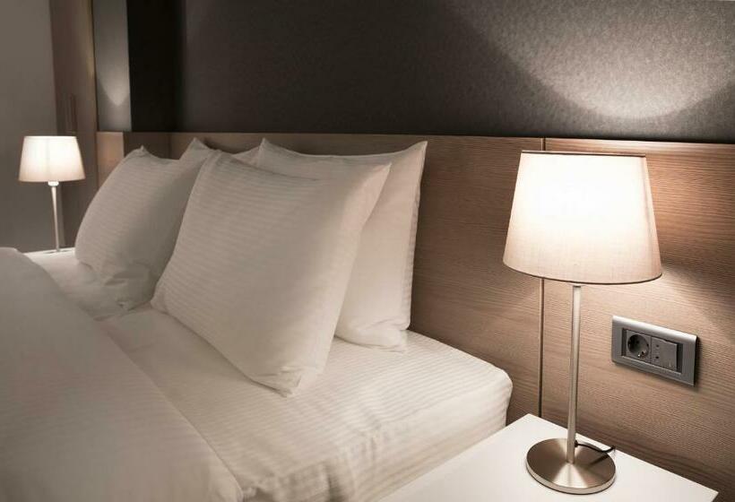 스탠다드 룸, Nova Hotel Yerevan