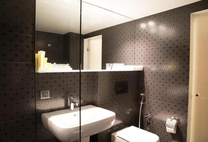 디럭스 룸, Nova Hotel Yerevan