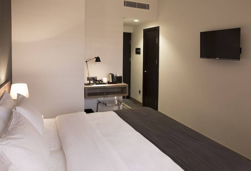 스탠다드 룸, Nova Hotel Yerevan