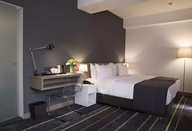 اتاق لوکس, Nova Hotel Yerevan