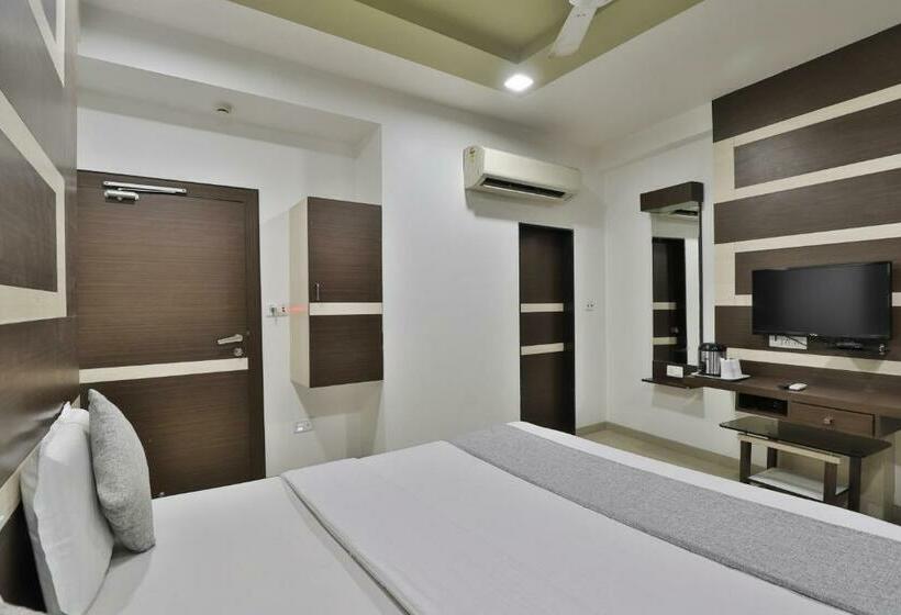 غرفة ديلوكس, Planet