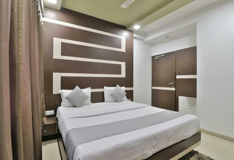 غرفة ديلوكس, Planet