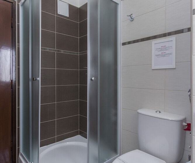 オーシャンビューファミリールーム, Plava Laguna