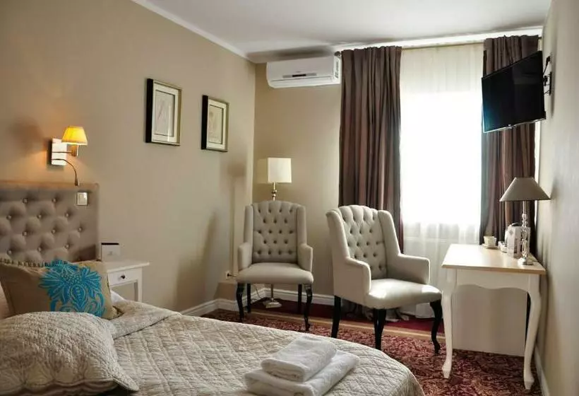 اتاق استاندارد یک نفره, Riviera Resort Airport Modlin