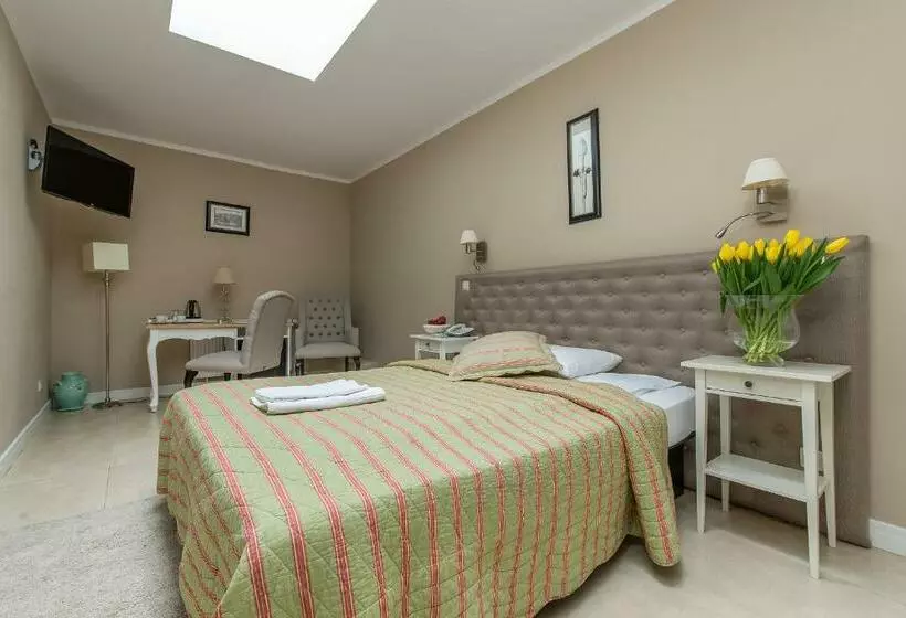 اتاق استاندارد یک نفره, Riviera Resort Airport Modlin