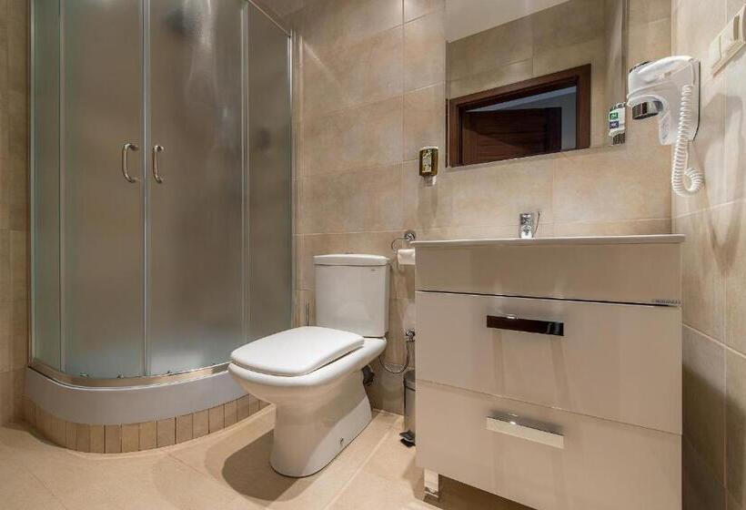 غرفة قياسية فردية, Riviera Resort Airport Modlin