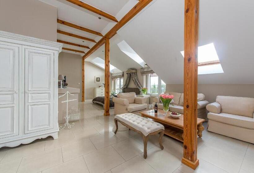 شقة ديلوكس غرفة واحدة, Riviera Resort Airport Modlin