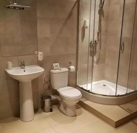 اتاق سوپریور خانوادگی, Riviera Resort Airport Modlin