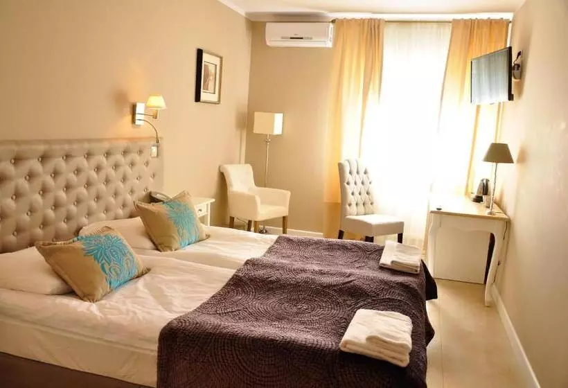 اتاق استاندارد, Riviera Resort Airport Modlin