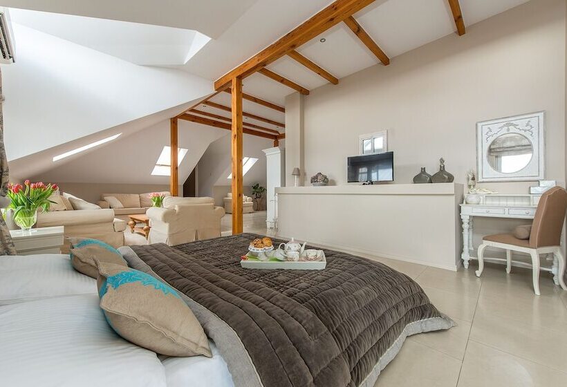 شقة ديلوكس غرفة واحدة, Riviera Resort Airport Modlin