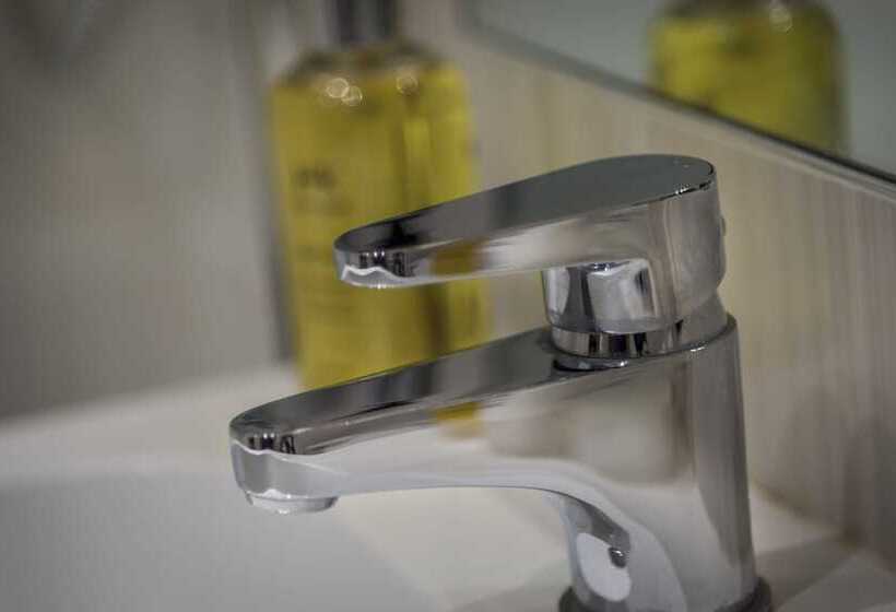 Семейный Номер Superior, The Golden Lion Hotel, St Ives, Cambridgeshire