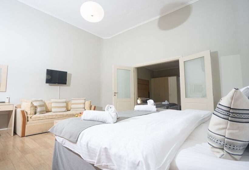 דירת חדר, Zoe Seaside Resort