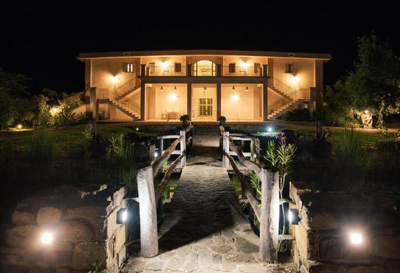 דירת חדר, Zoe Seaside Resort