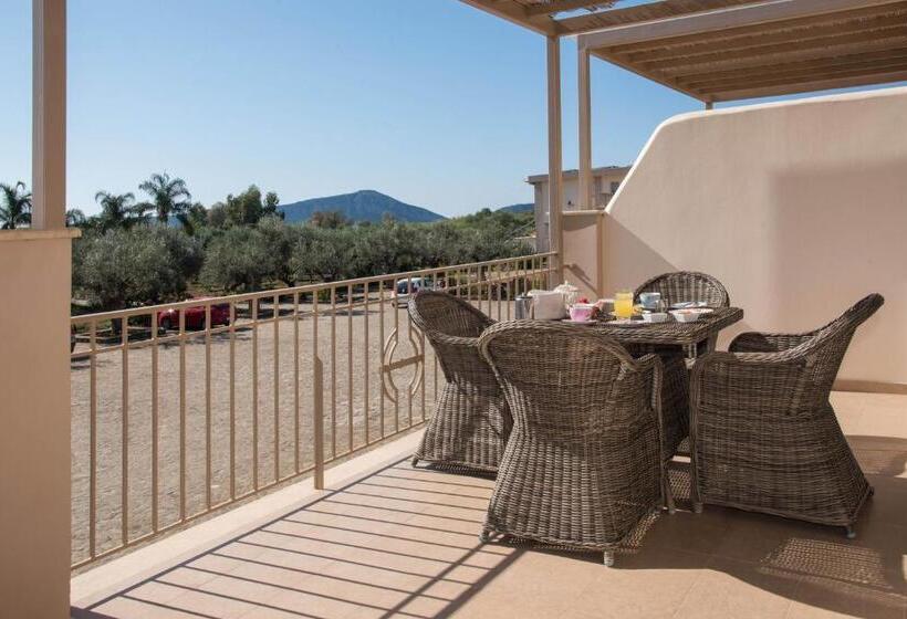 סוויטת ג'וניור, Zoe Seaside Resort