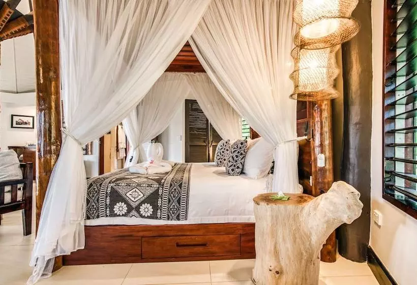 Standard-bungalow Merinäkymä, Matangi Private Island Resort