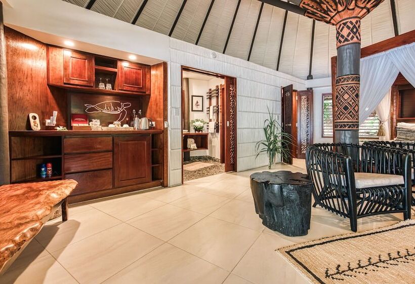 بانگلوی استاندارد, Matangi Private Island Resort