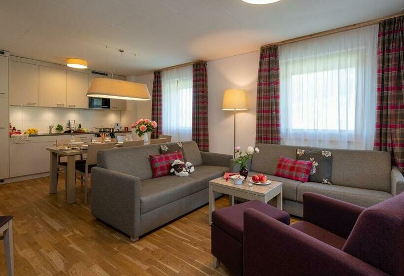 شقة غرفتين, Pradas Resort Brigels