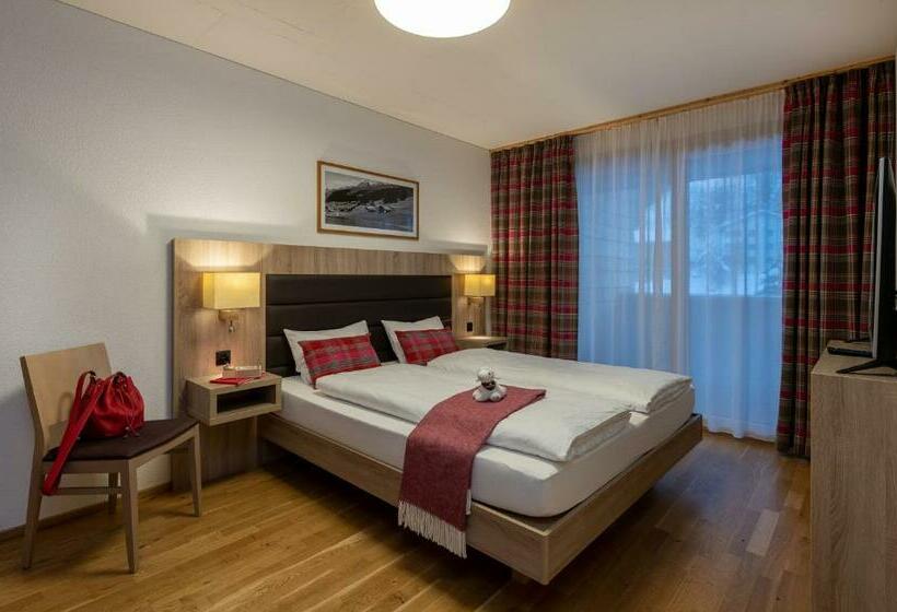 شقة 3 غرف, Pradas Resort Brigels