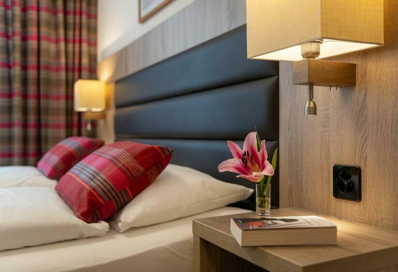 شقة غرفتين, Pradas Resort Brigels