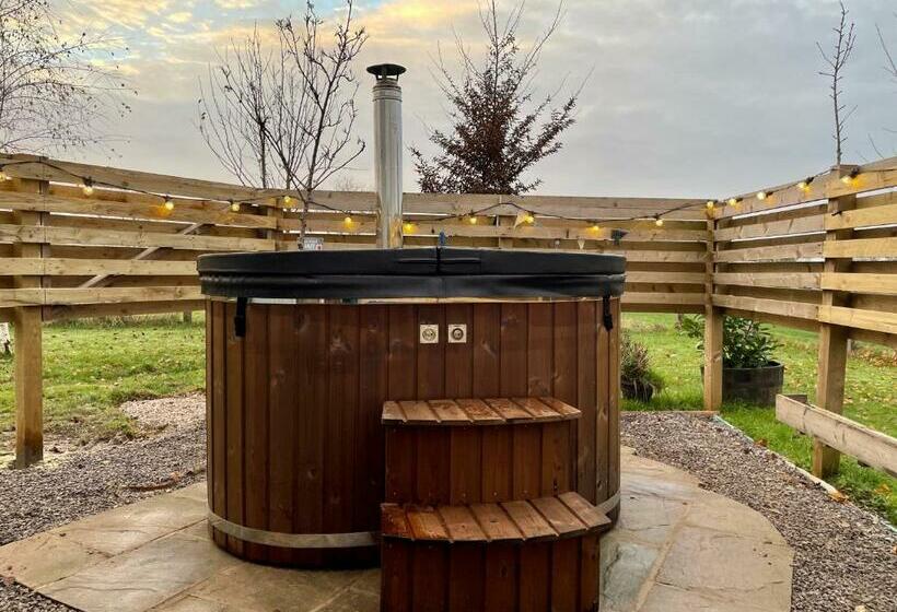 חדר סטנדרט נוף לגינה, Skipbridge Farm Glamping