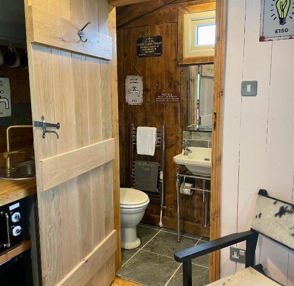 Номер Стандарт, Skipbridge Farm Glamping