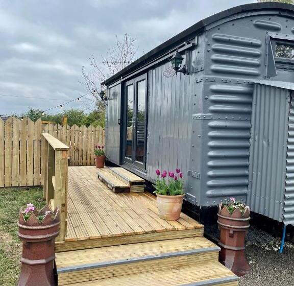 חדר סטנדרט, Skipbridge Farm Glamping