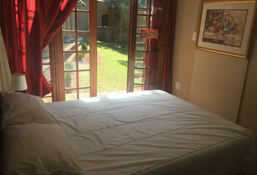 デラックスルーム, The Cradle Berry Farm