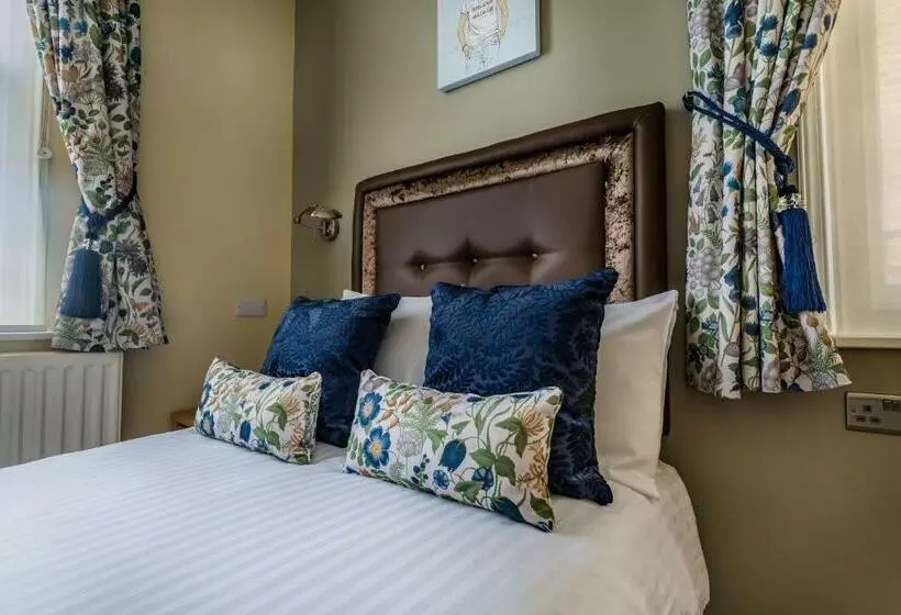 クラシックシングルルーム, The Golden Lion Hotel, St Ives, Cambridgeshire