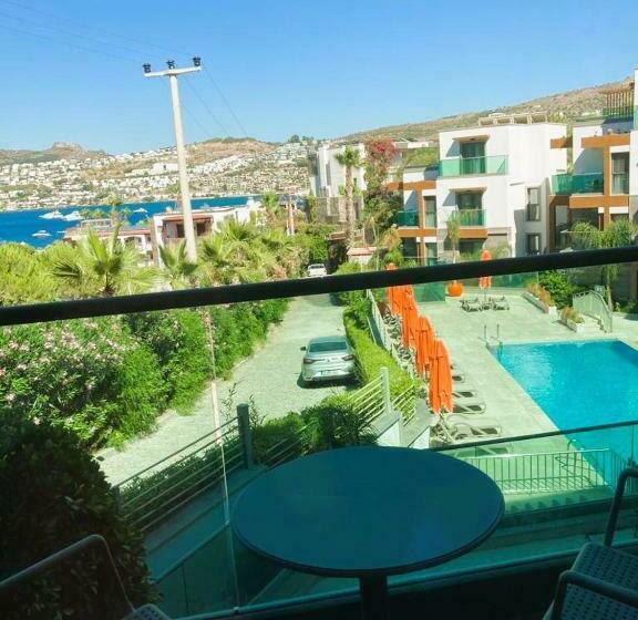 غرفة قياسية سرير كينج, Palm Hills Hotel Bodrum