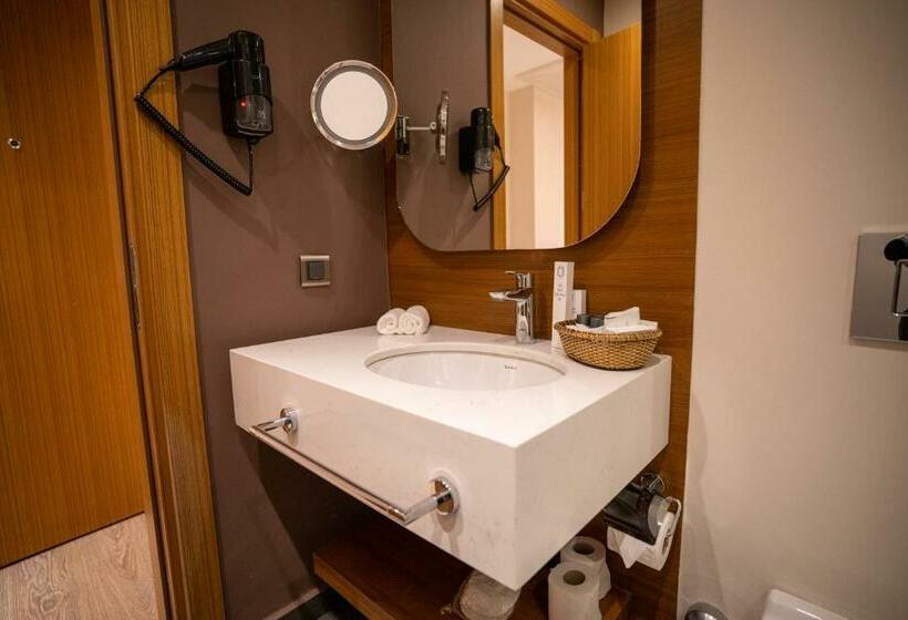 غرفة قياسية سرير كينج, Palm Hills Hotel Bodrum